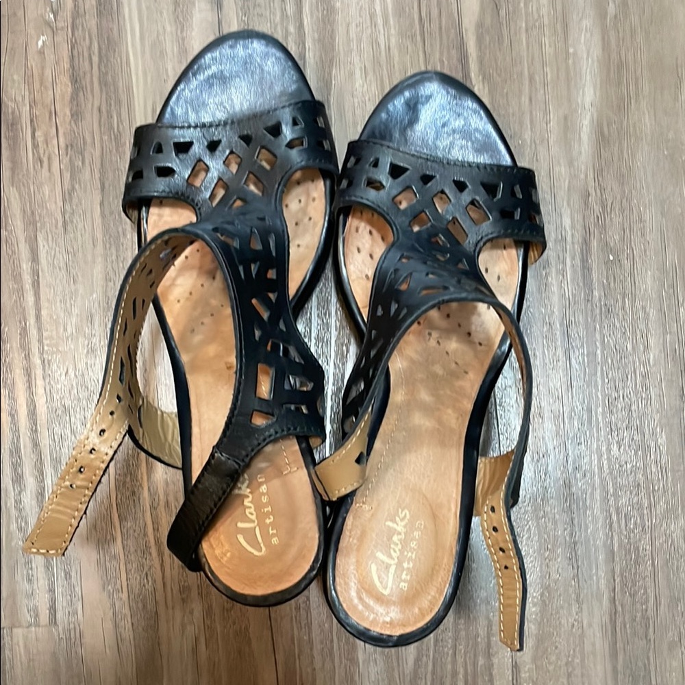 Clarks Black Platform Sandals with Strappy Design